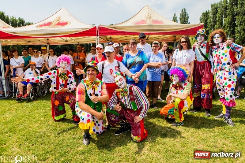 Zdjęcie w galerii na portalu naszraciborz.pl: Igrzyska Sport ku radości na stadionie PWSZ wiadomości z regionu