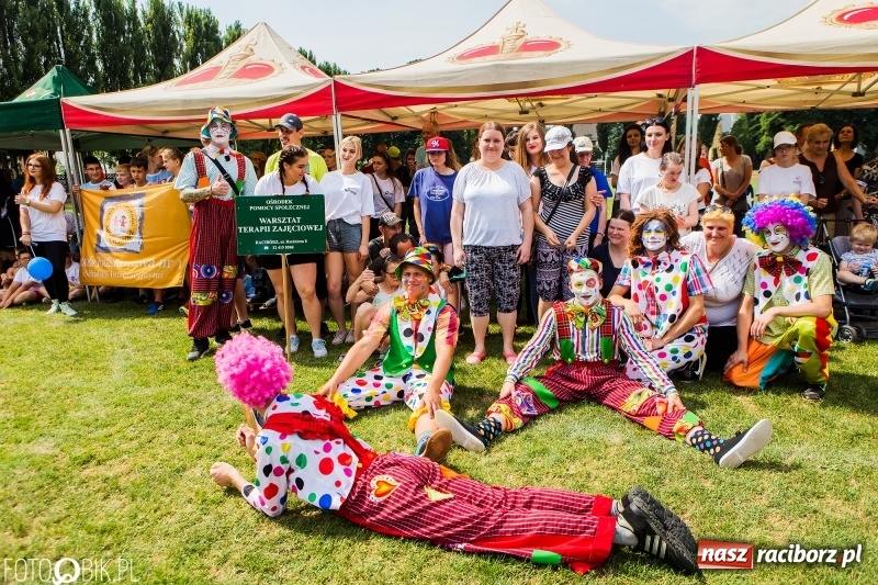 Zdjęcie w galerii na portalu naszraciborz.pl: Igrzyska Sport ku radości na stadionie PWSZ wiadomości z regionu