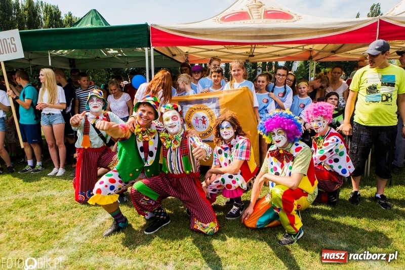 Zdjęcie w galerii na portalu naszraciborz.pl: Igrzyska Sport ku radości na stadionie PWSZ wiadomości z regionu