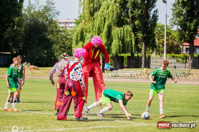 Zdjęcie w galerii na portalu naszraciborz.pl: Igrzyska Sport ku radości na stadionie PWSZ wiadomości z regionu