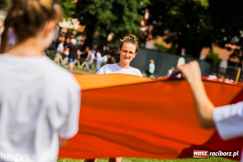 Zdjęcie w galerii na portalu naszraciborz.pl: Igrzyska Sport ku radości na stadionie PWSZ wiadomości z regionu