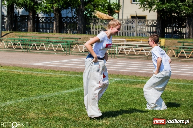 Zdjęcie w galerii na portalu naszraciborz.pl: Igrzyska Sport ku radości na stadionie PWSZ wiadomości z regionu