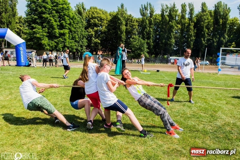 Zdjęcie w galerii na portalu naszraciborz.pl: Igrzyska Sport ku radości na stadionie PWSZ wiadomości z regionu
