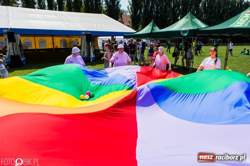 Zdjęcie w galerii na portalu naszraciborz.pl: Igrzyska Sport ku radości na stadionie PWSZ wiadomości z regionu