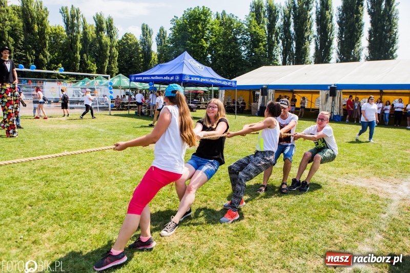 Zdjęcie w galerii na portalu naszraciborz.pl: Igrzyska Sport ku radości na stadionie PWSZ wiadomości z regionu