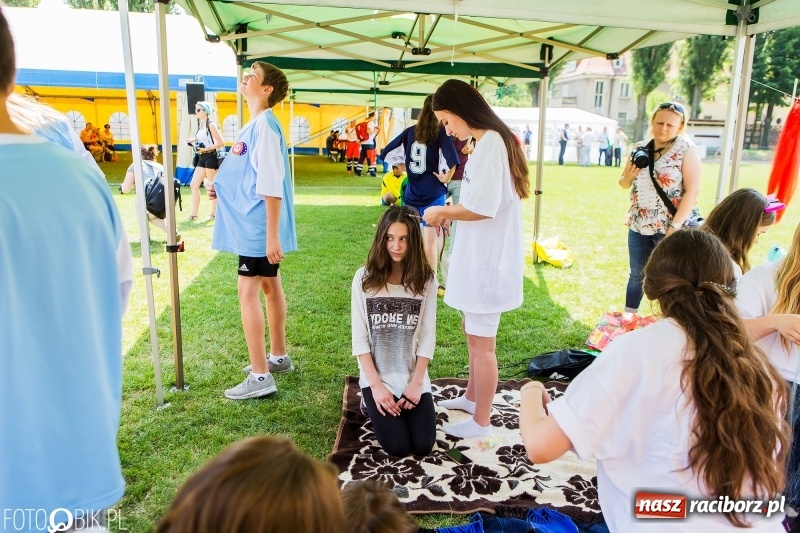 Zdjęcie w galerii na portalu naszraciborz.pl: Igrzyska Sport ku radości na stadionie PWSZ wiadomości z regionu