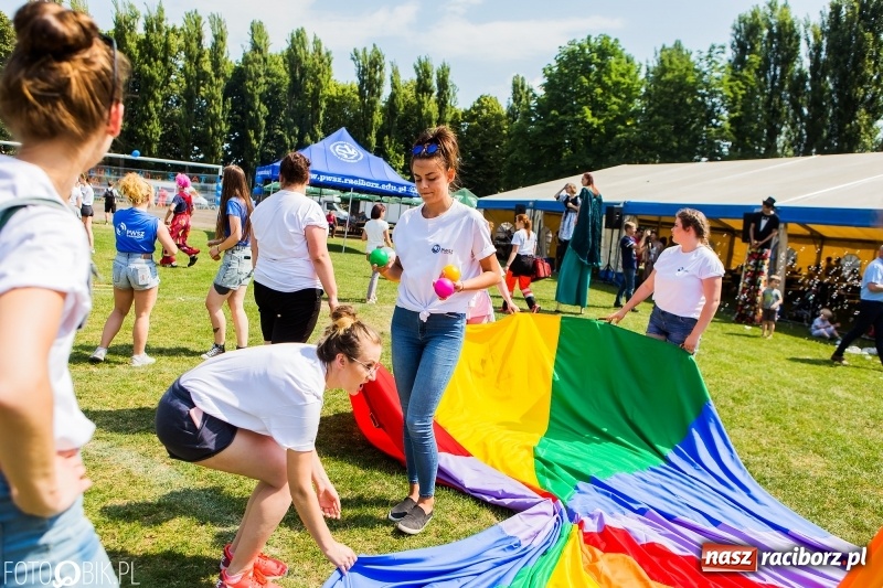 Zdjęcie w galerii na portalu naszraciborz.pl: Igrzyska Sport ku radości na stadionie PWSZ wiadomości z regionu