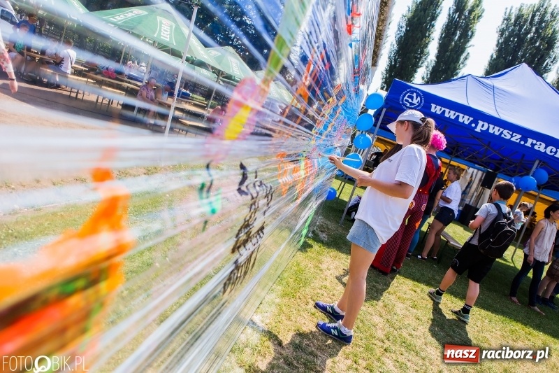 Zdjęcie w galerii na portalu naszraciborz.pl: Igrzyska Sport ku radości na stadionie PWSZ wiadomości z regionu