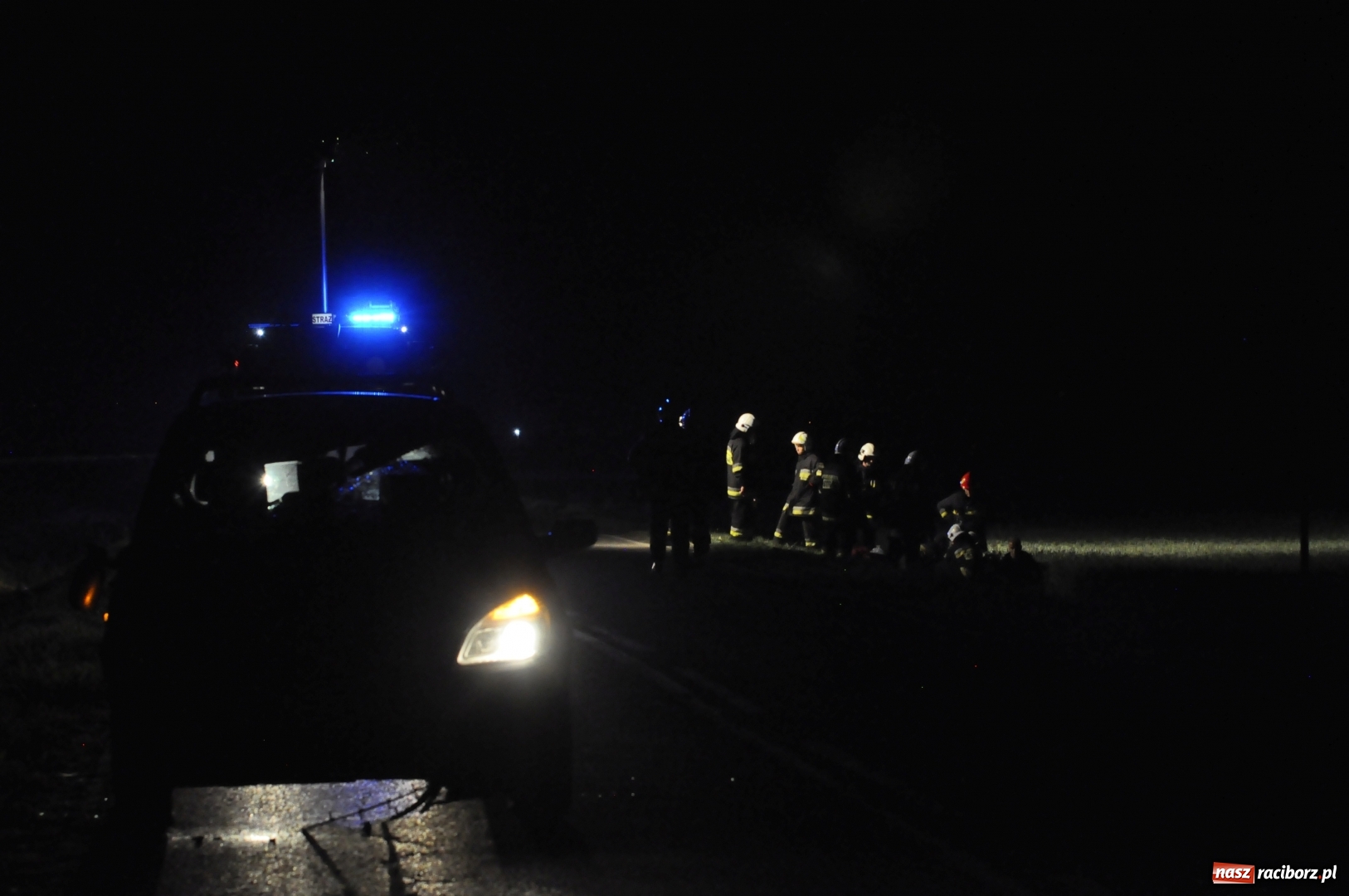 Zdjęcie w galerii na portalu naszraciborz.pl: Tragedia na DW 916 Racibórz-Pietraszyn. Nie żyje dwóch rowerzystów. Dwóch w szpitalu wiadomości z regionu