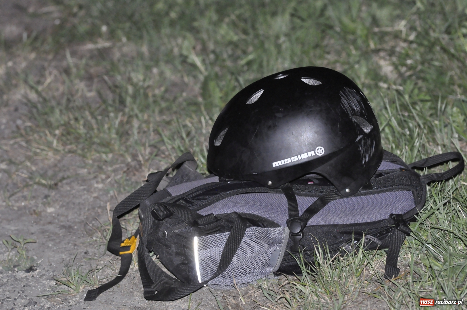 Zdjęcie w galerii na portalu naszraciborz.pl: Tragedia na DW 916 Racibórz-Pietraszyn. Nie żyje dwóch rowerzystów. Dwóch w szpitalu wiadomości z regionu