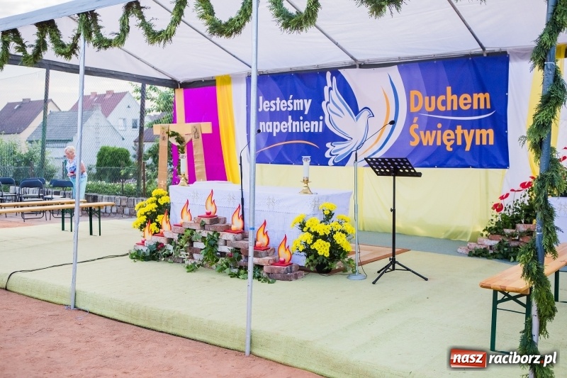 Zdjęcie w galerii na portalu naszraciborz.pl: Od rana cała Raciborszczyzna szykuje się na Boże Ciało  wiadomości z regionu