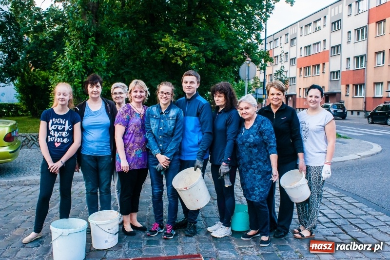 Zdjęcie w galerii na portalu naszraciborz.pl: Od rana cała Raciborszczyzna szykuje się na Boże Ciało  wiadomości z regionu