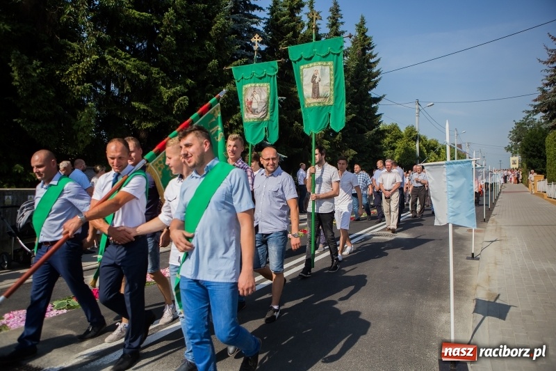 Zdjęcie w galerii na portalu naszraciborz.pl: Boże Ciało w raciborskich parafiach wiadomości z regionu