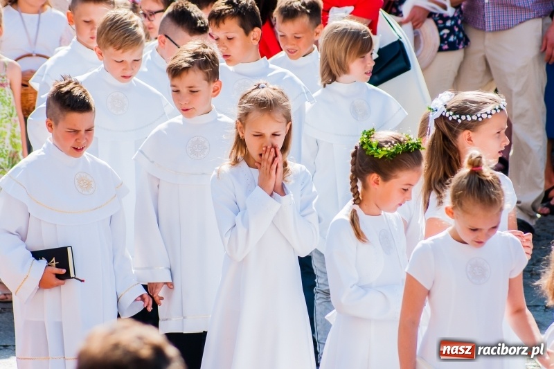 Zdjęcie w galerii na portalu naszraciborz.pl: Boże Ciało w raciborskich parafiach wiadomości z regionu