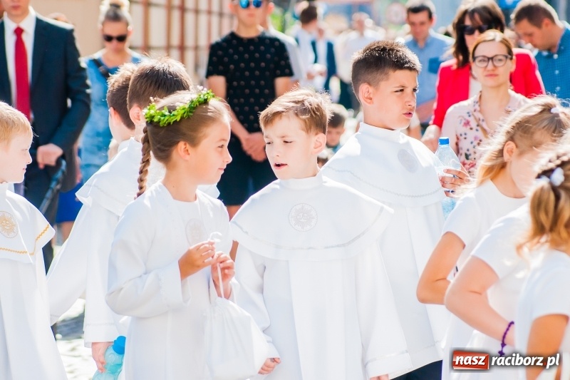 Zdjęcie w galerii na portalu naszraciborz.pl: Boże Ciało w raciborskich parafiach wiadomości z regionu