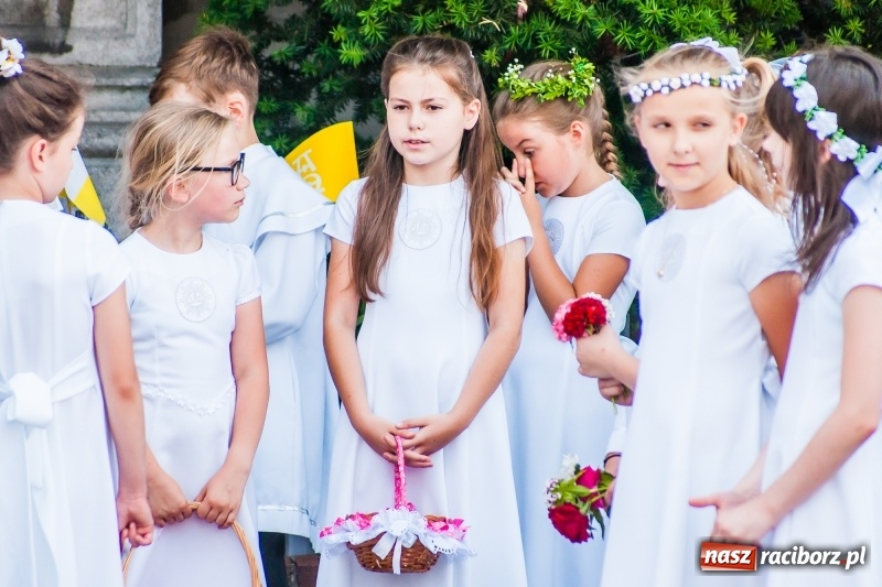Zdjęcie w galerii na portalu naszraciborz.pl: Boże Ciało w raciborskich parafiach wiadomości z regionu