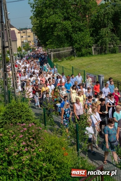 Zdjęcie w galerii na portalu naszraciborz.pl: Boże Ciało w raciborskich parafiach wiadomości z regionu