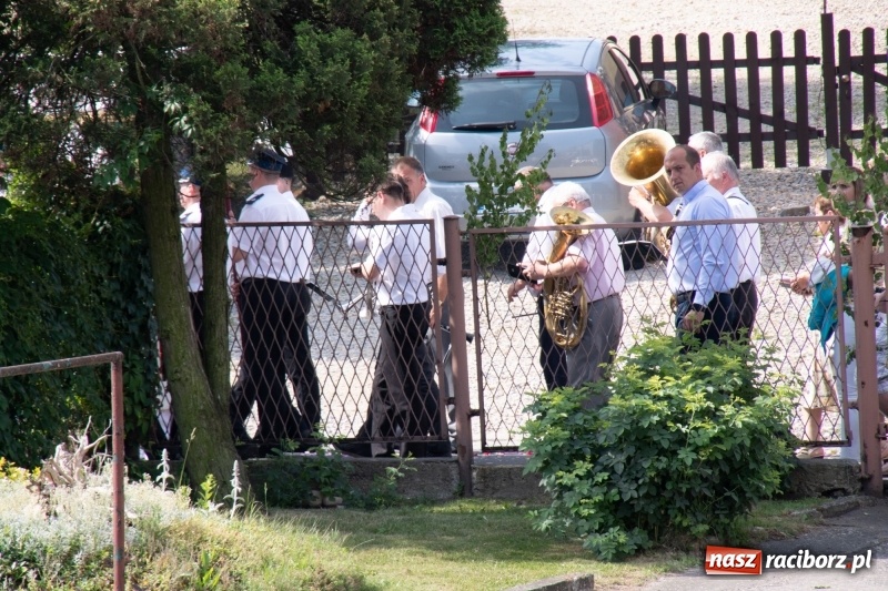 Zdjęcie w galerii na portalu naszraciborz.pl: Boże Ciało w raciborskich parafiach wiadomości z regionu