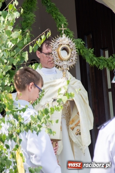 Zdjęcie w galerii na portalu naszraciborz.pl: Boże Ciało w raciborskich parafiach wiadomości z regionu