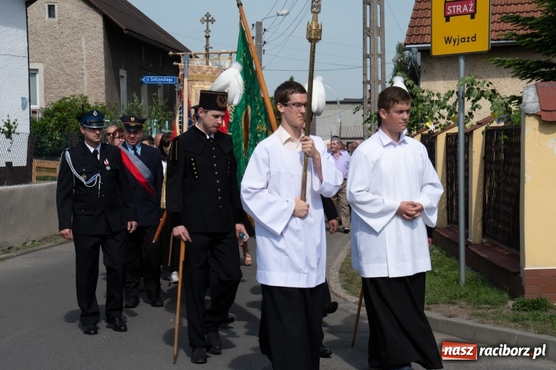 Zdjęcie w galerii na portalu naszraciborz.pl: Boże Ciało w raciborskich parafiach wiadomości z regionu