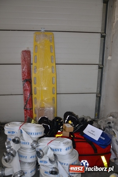 Zdjęcie w galerii na portalu naszraciborz.pl: Strażacy ochotnicy z gminy Krzyżanowice otrzymali nowy sprzęt wiadomości z regionu