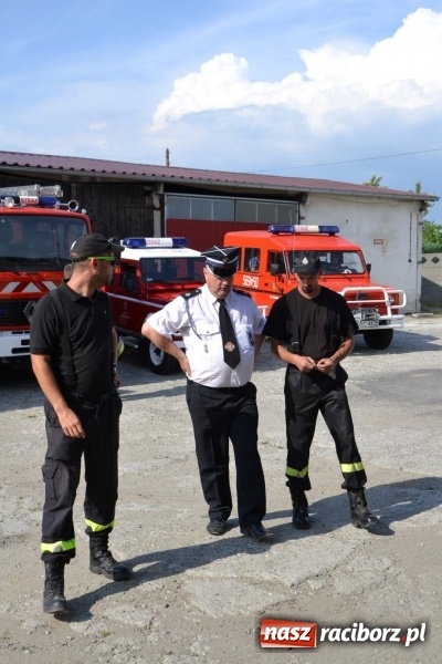 Zdjęcie w galerii na portalu naszraciborz.pl: Strażacy ochotnicy z gminy Krzyżanowice otrzymali nowy sprzęt wiadomości z regionu