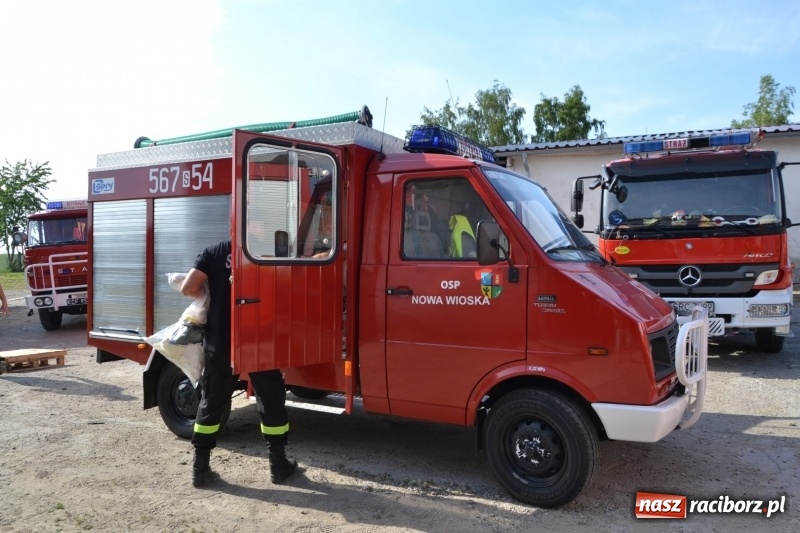 Zdjęcie w galerii na portalu naszraciborz.pl: Strażacy ochotnicy z gminy Krzyżanowice otrzymali nowy sprzęt wiadomości z regionu