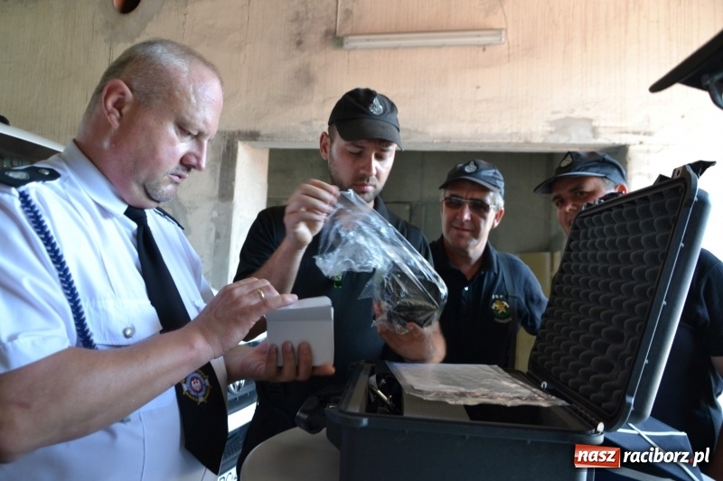 Zdjęcie w galerii na portalu naszraciborz.pl: Strażacy ochotnicy z gminy Krzyżanowice otrzymali nowy sprzęt wiadomości z regionu