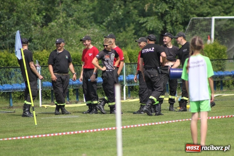 Zdjęcie w galerii na portalu naszraciborz.pl: Młodzieżowe drużyny palanta z Cyprzanowa i Wojnowic szlifują formę  wiadomości z regionu