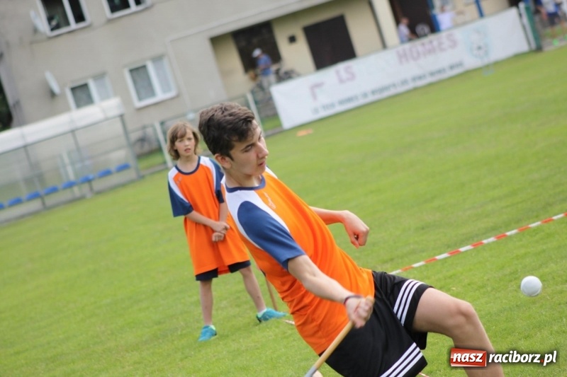 Zdjęcie w galerii na portalu naszraciborz.pl: Młodzieżowe drużyny palanta z Cyprzanowa i Wojnowic szlifują formę  wiadomości z regionu