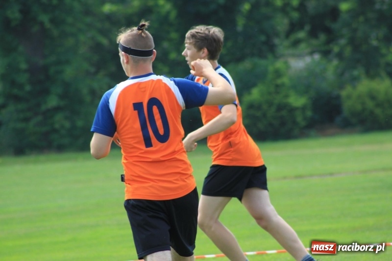 Zdjęcie w galerii na portalu naszraciborz.pl: Młodzieżowe drużyny palanta z Cyprzanowa i Wojnowic szlifują formę  wiadomości z regionu