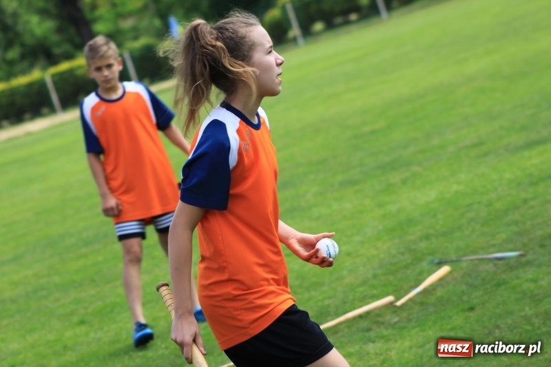 Zdjęcie w galerii na portalu naszraciborz.pl: Młodzieżowe drużyny palanta z Cyprzanowa i Wojnowic szlifują formę  wiadomości z regionu