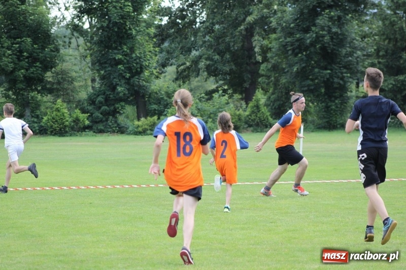 Zdjęcie w galerii na portalu naszraciborz.pl: Młodzieżowe drużyny palanta z Cyprzanowa i Wojnowic szlifują formę  wiadomości z regionu