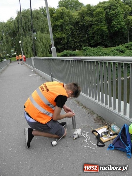 Zdjęcie w galerii na portalu naszraciborz.pl: Uczniowie z Budowlanki wzięli pod lupę Odrę  wiadomości z regionu