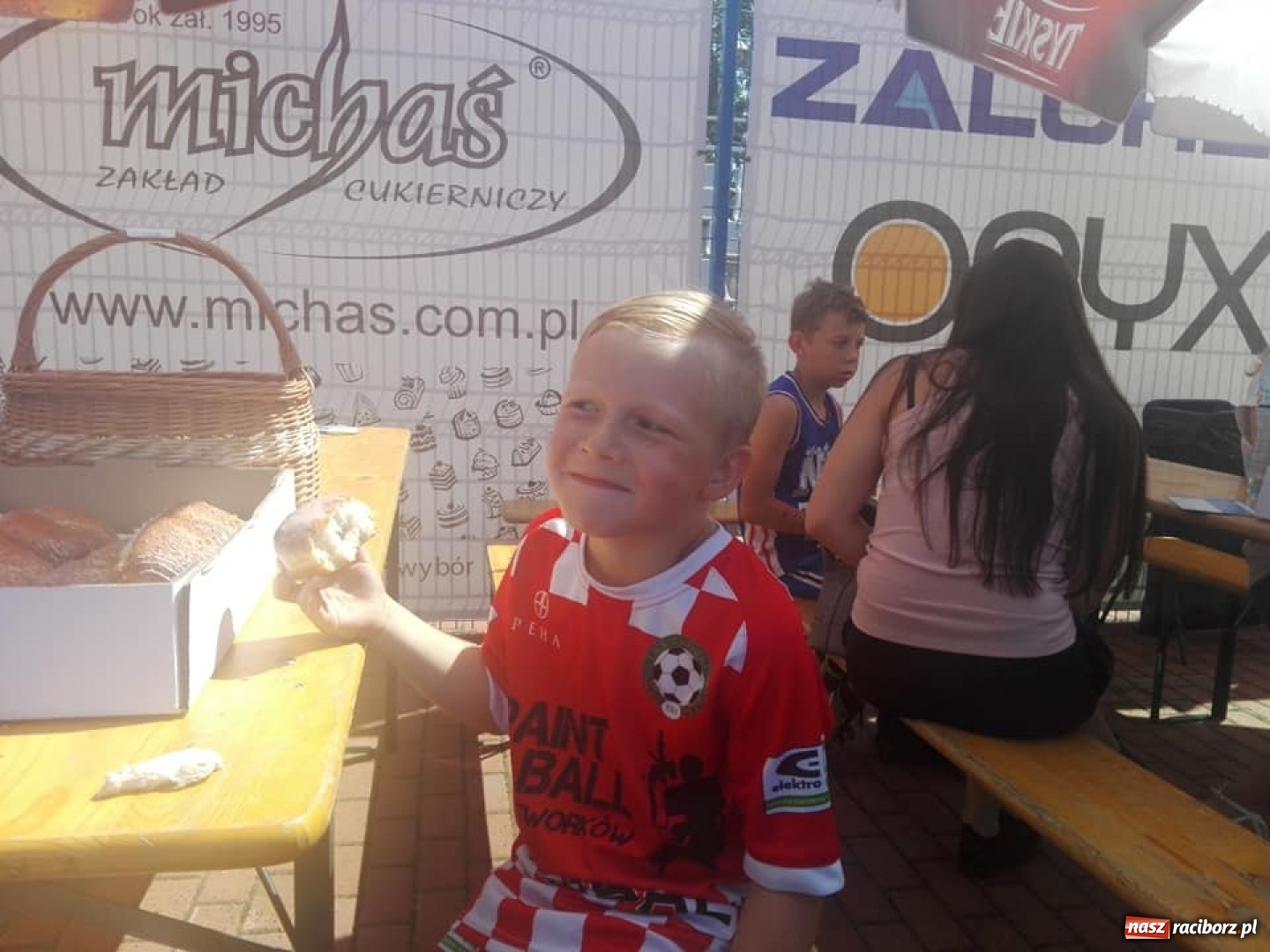 Zdjęcie w galerii na portalu naszraciborz.pl: Młodzi piłkarze z Tworkowa na turnieju w Częstochowie wiadomości z regionu