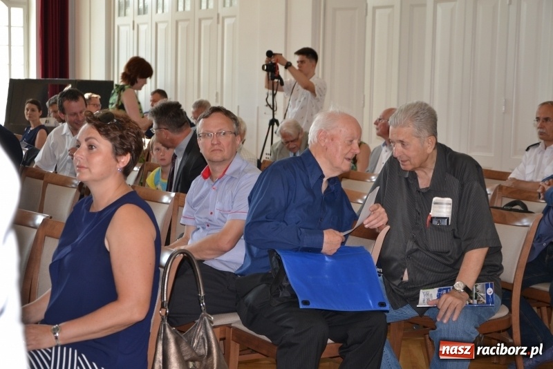 Zdjęcie w galerii na portalu naszraciborz.pl: O kanale Dunaj-Odra-Łaba na forum odrzańskim w Bohuminie wiadomości z regionu