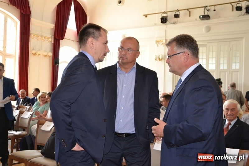 Zdjęcie w galerii na portalu naszraciborz.pl: O kanale Dunaj-Odra-Łaba na forum odrzańskim w Bohuminie wiadomości z regionu