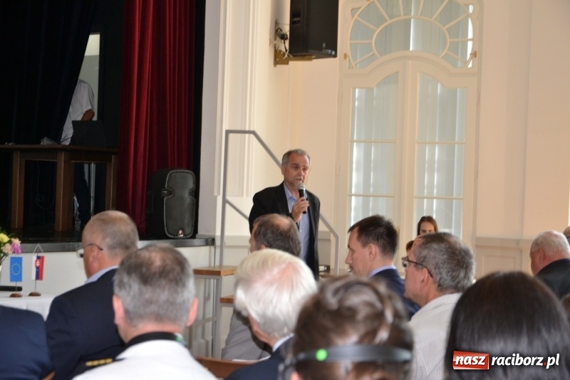 Zdjęcie w galerii na portalu naszraciborz.pl: O kanale Dunaj-Odra-Łaba na forum odrzańskim w Bohuminie wiadomości z regionu