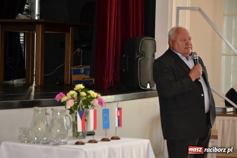 Zdjęcie w galerii na portalu naszraciborz.pl: O kanale Dunaj-Odra-Łaba na forum odrzańskim w Bohuminie wiadomości z regionu