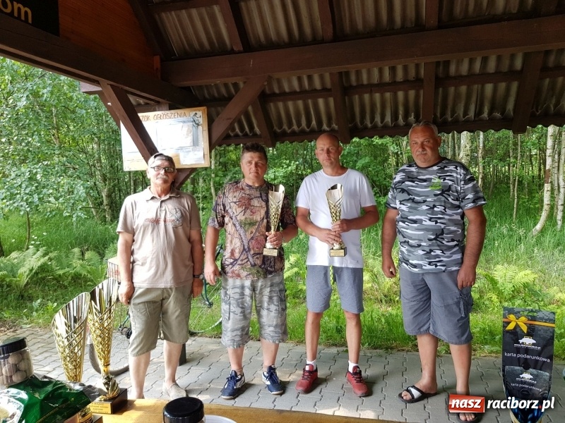 Zdjęcie w galerii na portalu naszraciborz.pl: Na Babiczoku łowili ponad 20-kilogramowe okazy wiadomości z regionu