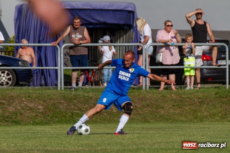 Zdjęcie w galerii na portalu naszraciborz.pl: Nędza kontra Nędza na 110-lecie klubu  wiadomości z regionu