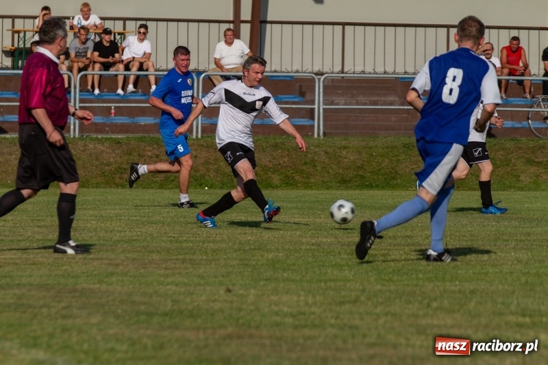 Zdjęcie w galerii na portalu naszraciborz.pl: Nędza kontra Nędza na 110-lecie klubu  wiadomości z regionu