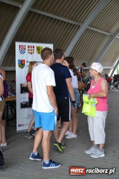 Zdjęcie w galerii na portalu naszraciborz.pl: Wiosenny wiatr i deszcz. Rajd gmin partnerskich po pograniczu  wiadomości z regionu