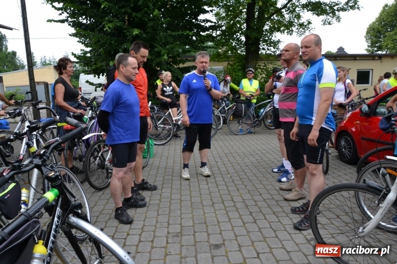 Zdjęcie w galerii na portalu naszraciborz.pl: Wiosenny wiatr i deszcz. Rajd gmin partnerskich po pograniczu  wiadomości z regionu