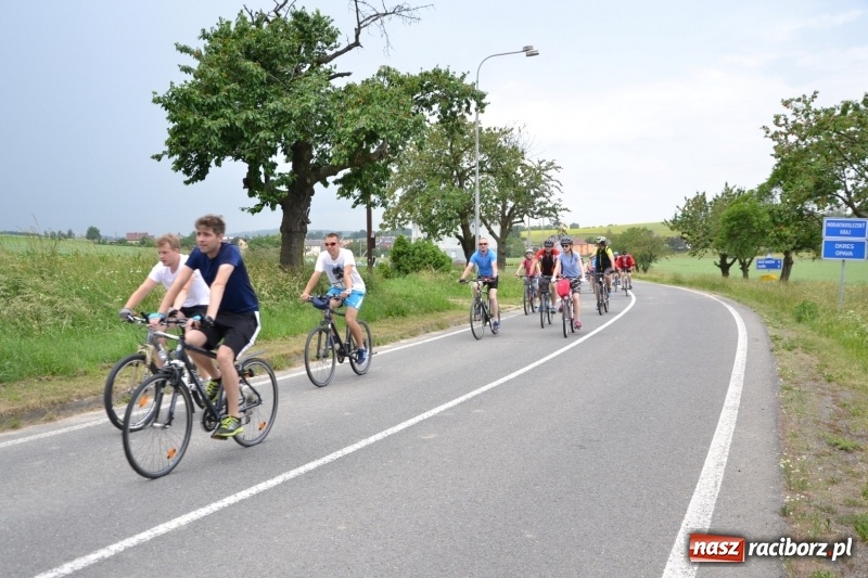 Zdjęcie w galerii na portalu naszraciborz.pl: Wiosenny wiatr i deszcz. Rajd gmin partnerskich po pograniczu  wiadomości z regionu