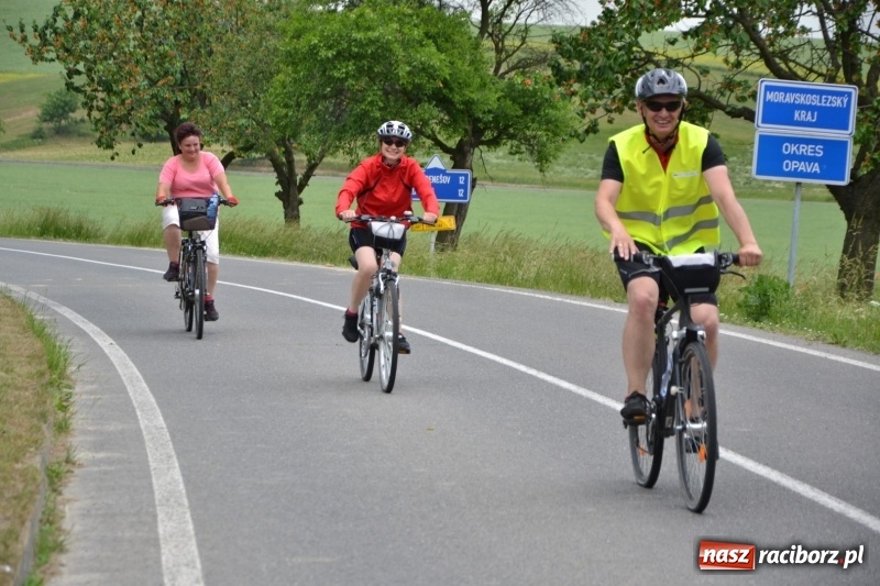 Zdjęcie w galerii na portalu naszraciborz.pl: Wiosenny wiatr i deszcz. Rajd gmin partnerskich po pograniczu  wiadomości z regionu