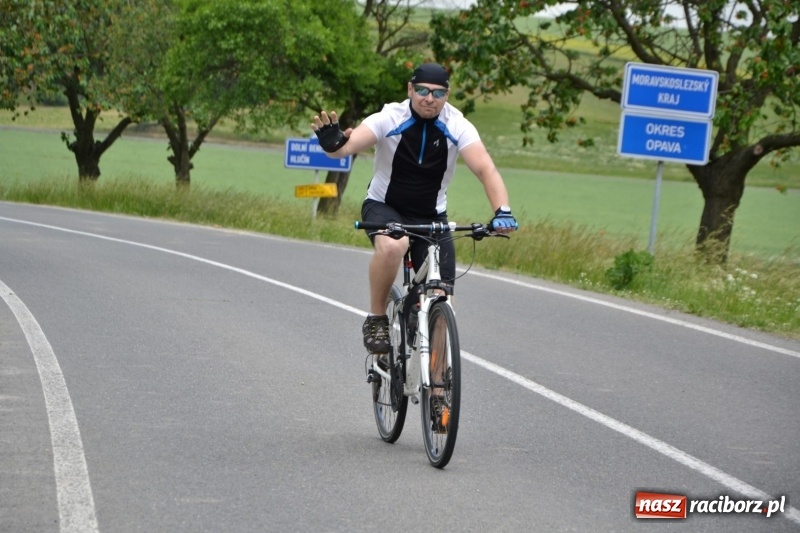 Zdjęcie w galerii na portalu naszraciborz.pl: Wiosenny wiatr i deszcz. Rajd gmin partnerskich po pograniczu  wiadomości z regionu
