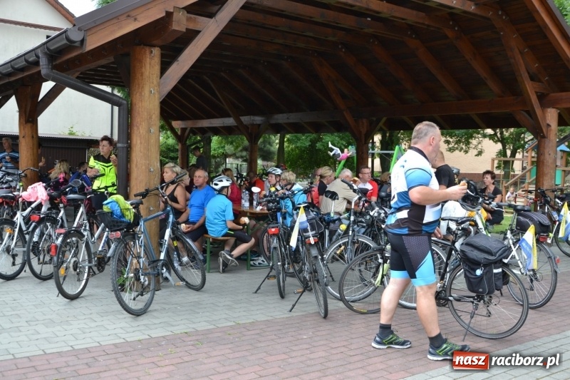 Zdjęcie w galerii na portalu naszraciborz.pl: Wiosenny wiatr i deszcz. Rajd gmin partnerskich po pograniczu  wiadomości z regionu