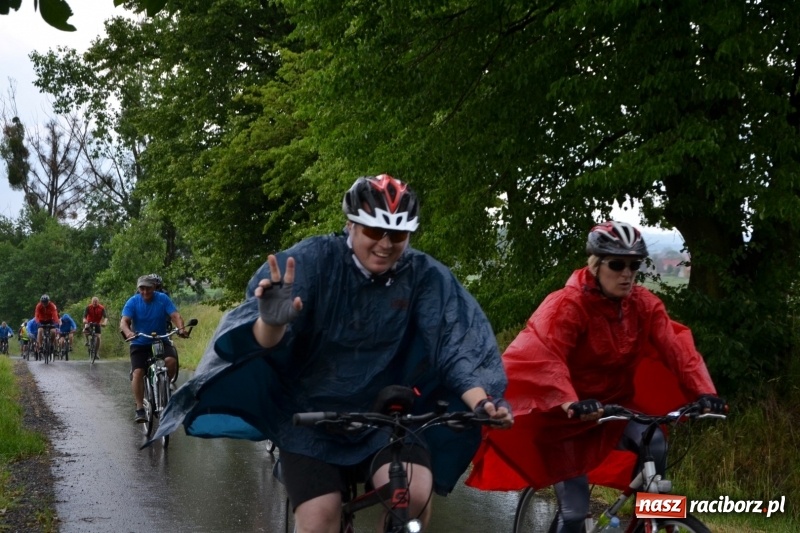 Zdjęcie w galerii na portalu naszraciborz.pl: Wiosenny wiatr i deszcz. Rajd gmin partnerskich po pograniczu  wiadomości z regionu