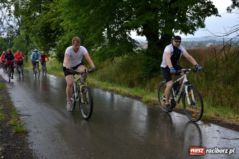 Zdjęcie w galerii na portalu naszraciborz.pl: Wiosenny wiatr i deszcz. Rajd gmin partnerskich po pograniczu  wiadomości z regionu
